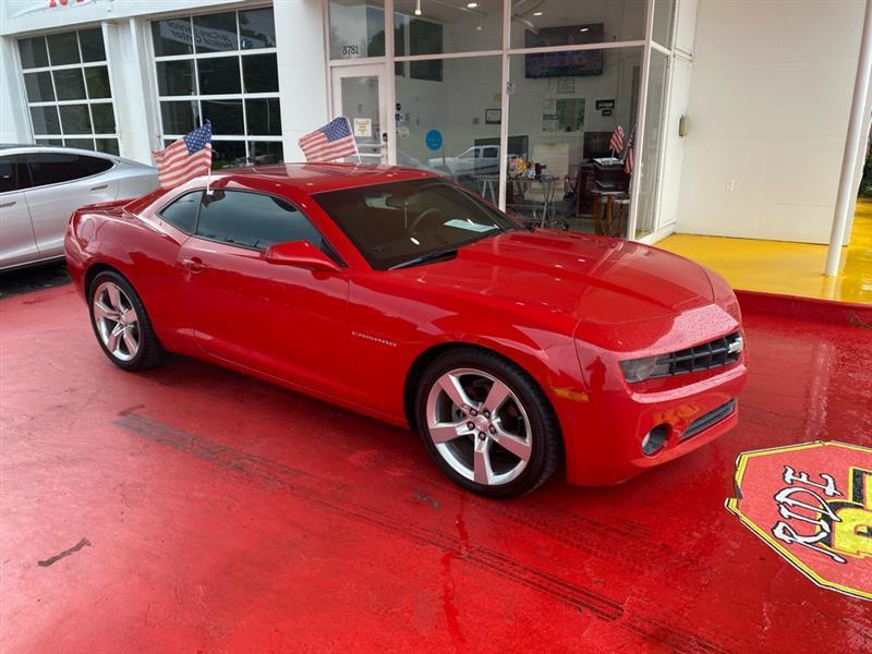 Chevrolet Camaro  2011
