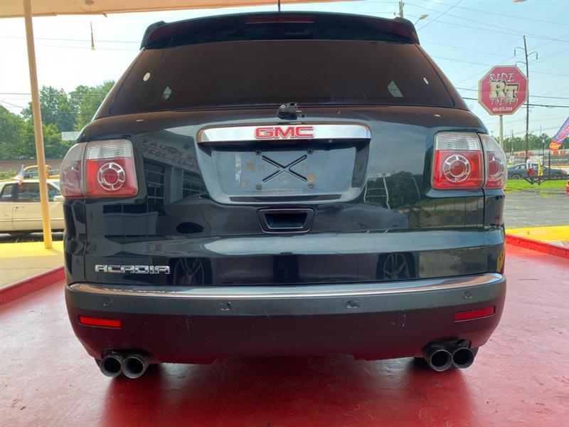 GMC Acadia  2012