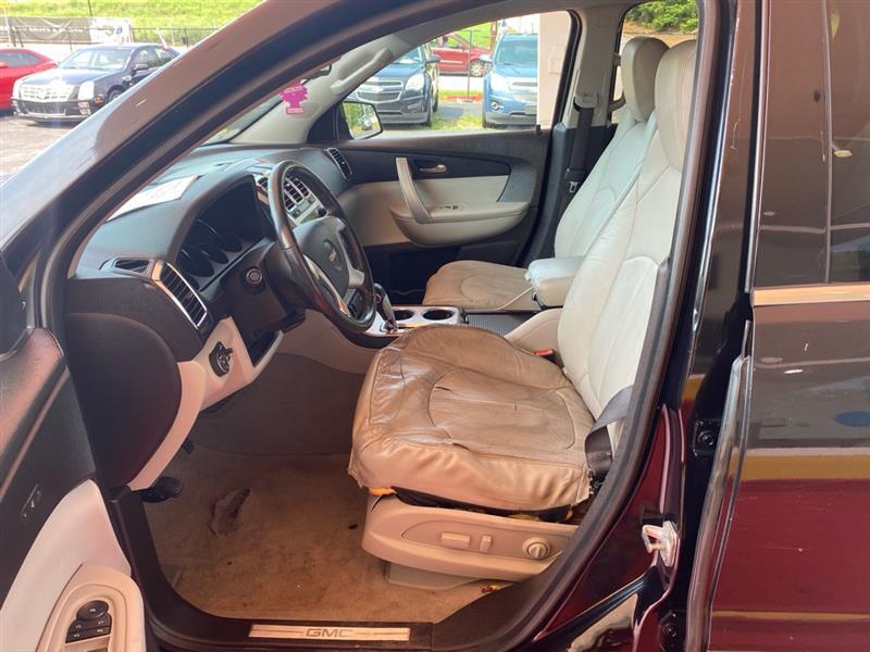 GMC Acadia  2012