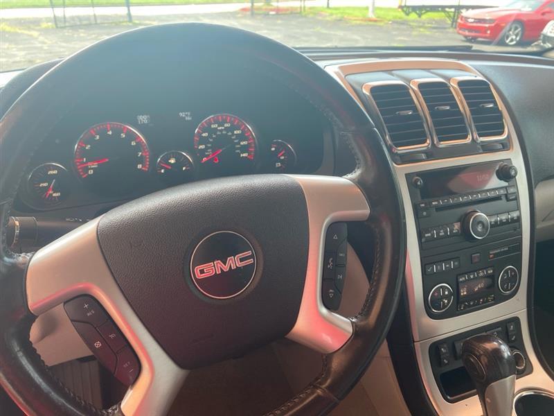GMC Acadia  2012