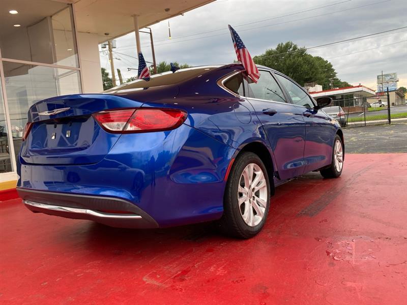Chrysler 200  2016