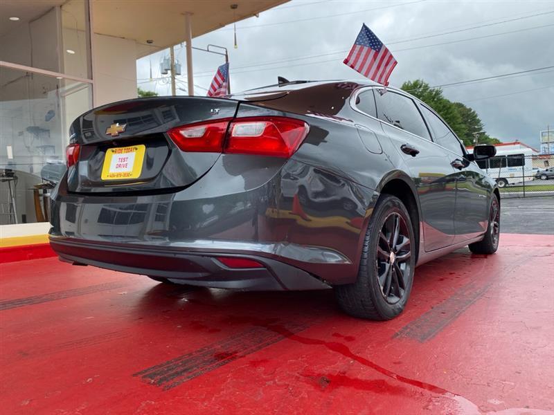 Chevrolet Malibu  2018