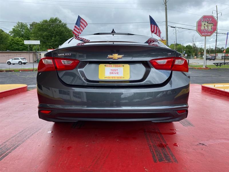 Chevrolet Malibu  2018