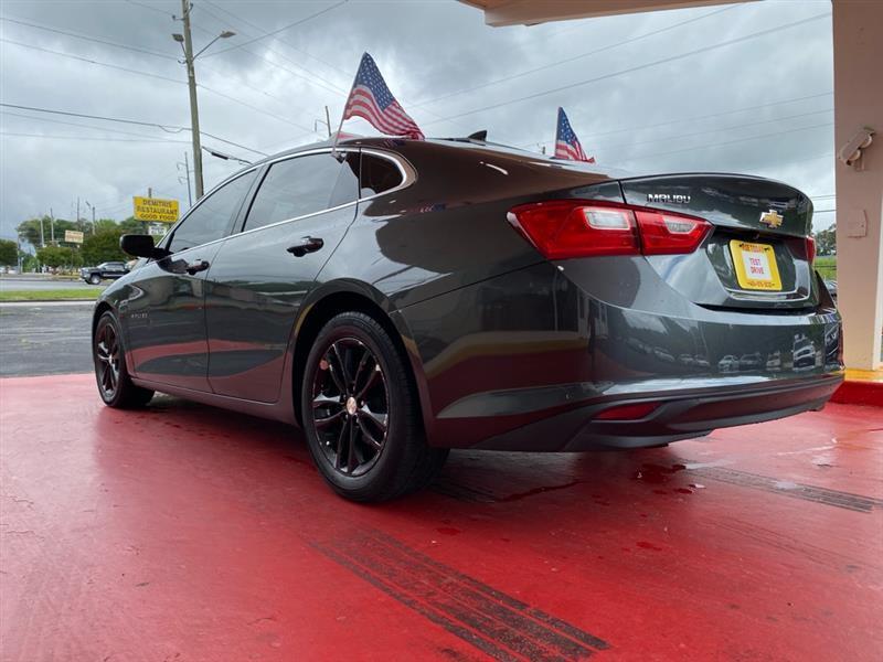 Chevrolet Malibu  2018