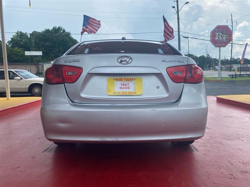 Hyundai Elantra  2008