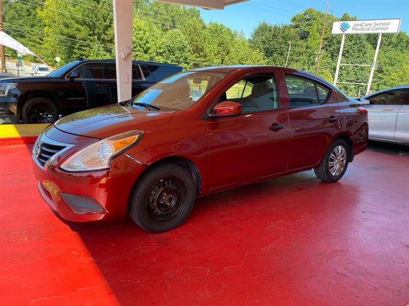 Nissan Versa  2017