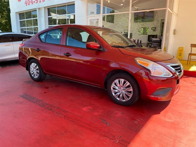 Nissan Versa  2017