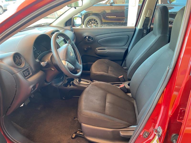 Nissan Versa  2017