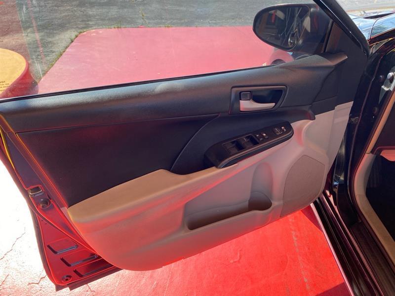 Toyota Camry  2014