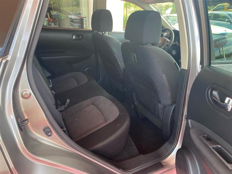 Nissan Rogue  2013