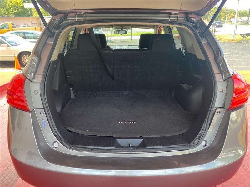 Nissan Rogue  2013