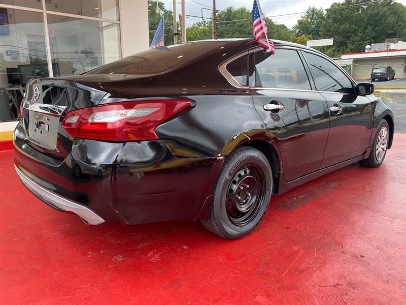 Nissan Altima  2018