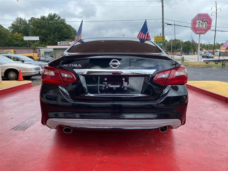 Nissan Altima  2018