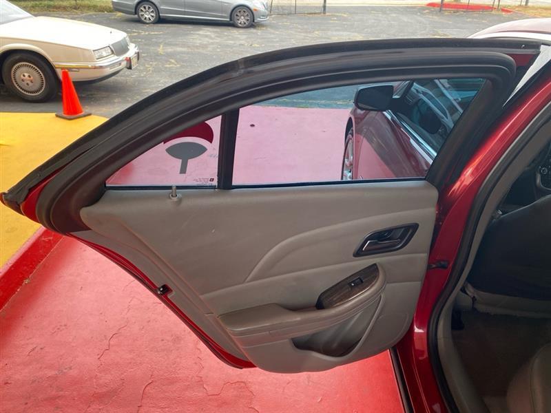 Chevrolet Malibu  2014