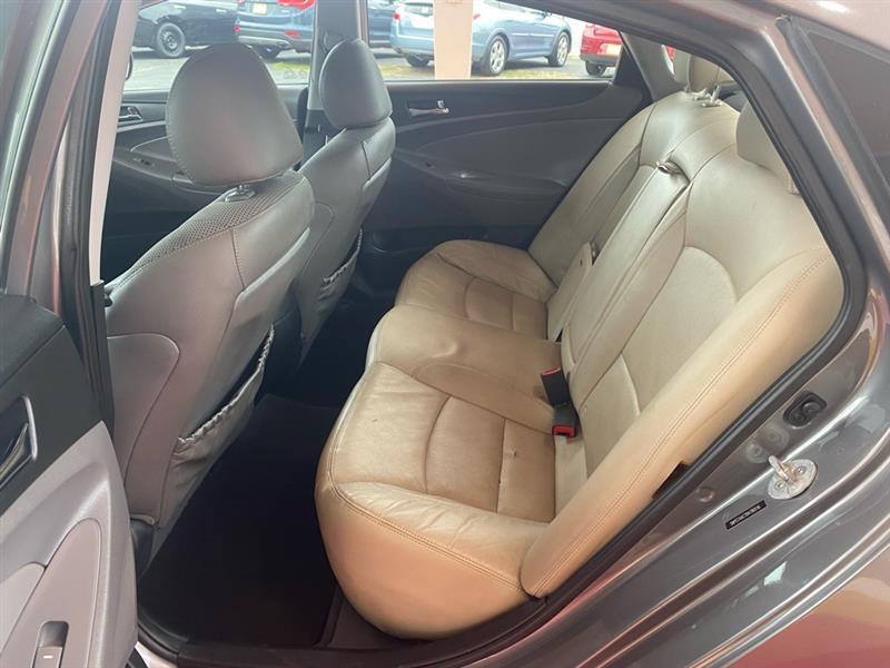 Hyundai Sonata  2013