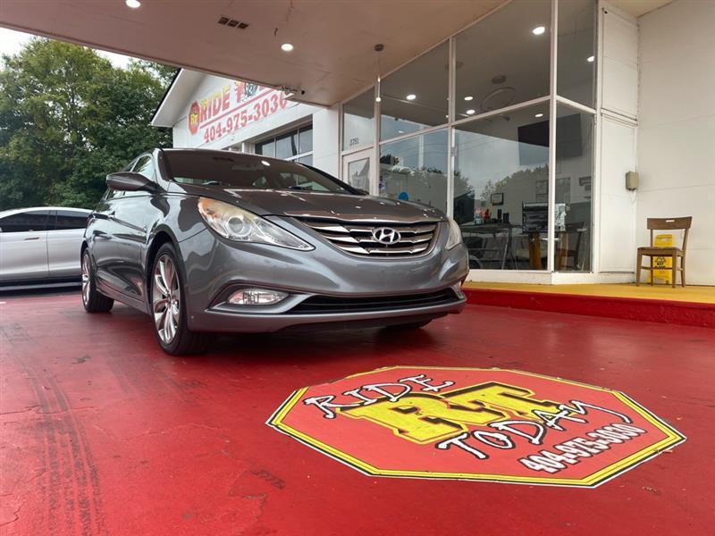 Hyundai Sonata  2013