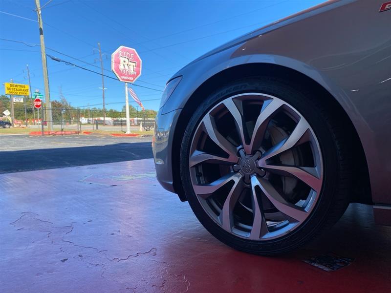Audi A6  2014