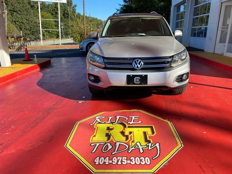 Volkswagen Tiguan  2013