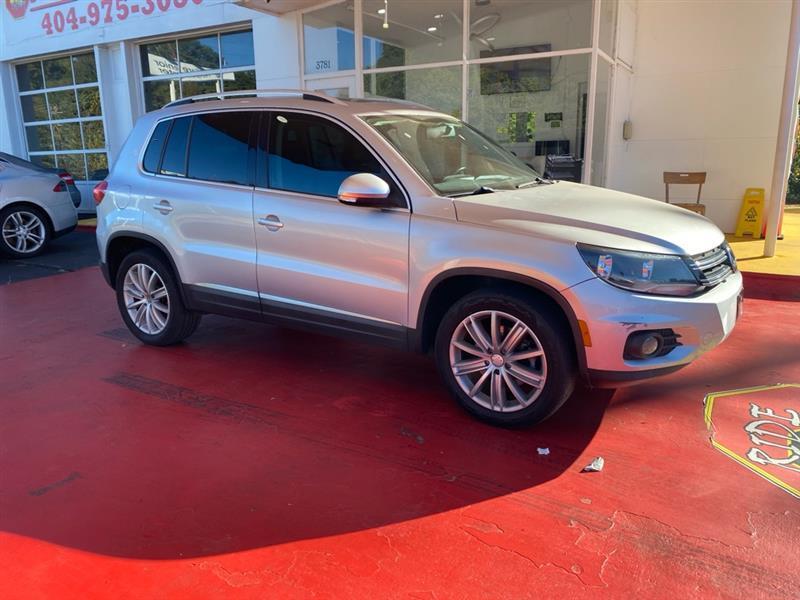 Volkswagen Tiguan  2013