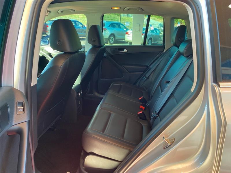 Volkswagen Tiguan  2013