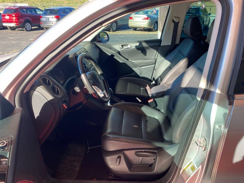 Volkswagen Tiguan  2013