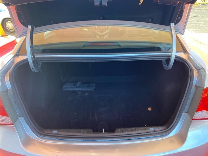Chevrolet Cruze  2012