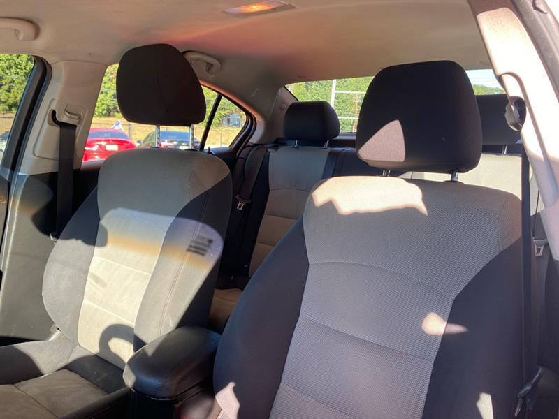 Chevrolet Cruze  2012