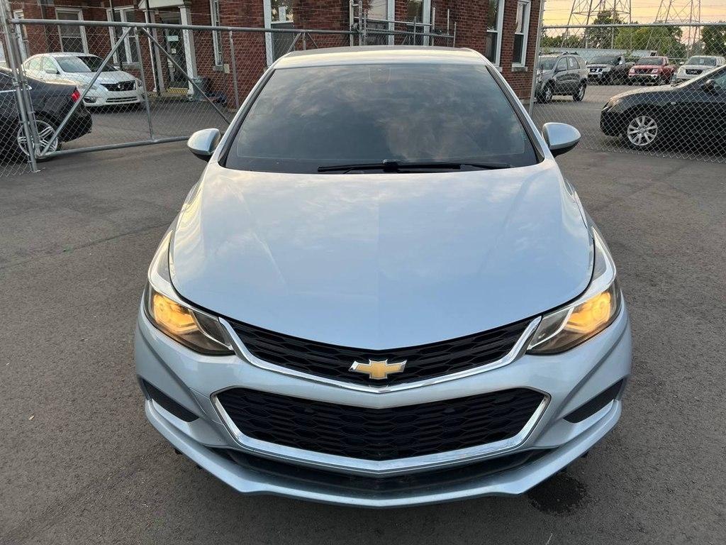 Chevrolet Cruze 4dr Sdn 1.4L LT w/1SD 2017