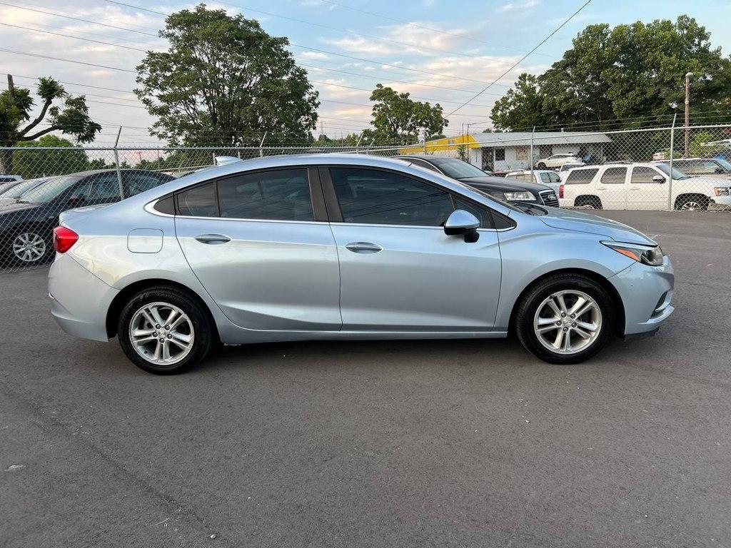 Chevrolet Cruze 4dr Sdn 1.4L LT w/1SD 2017