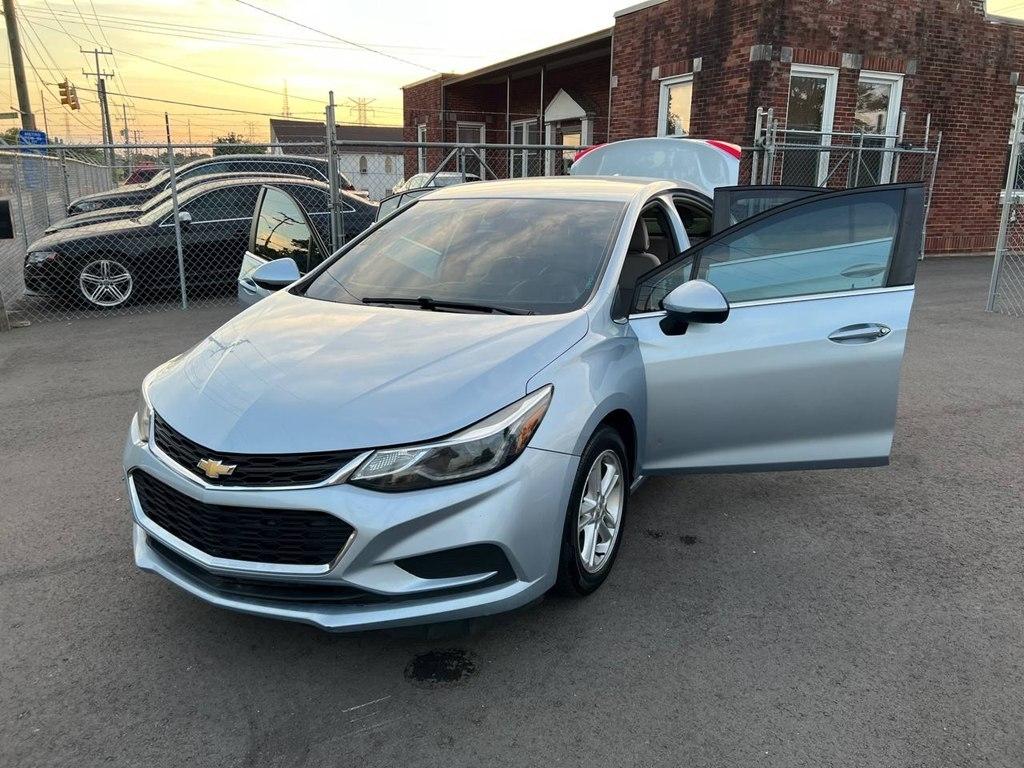 Chevrolet Cruze 4dr Sdn 1.4L LT w/1SD 2017