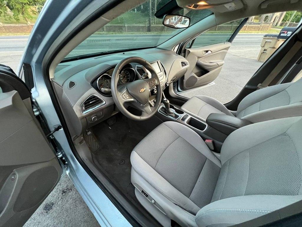 Chevrolet Cruze 4dr Sdn 1.4L LT w/1SD 2017