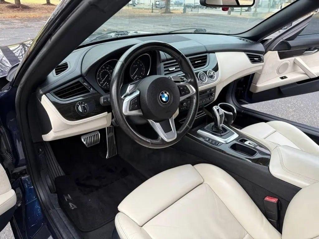 BMW Z4 2dr Roadster sDrive35i 2009