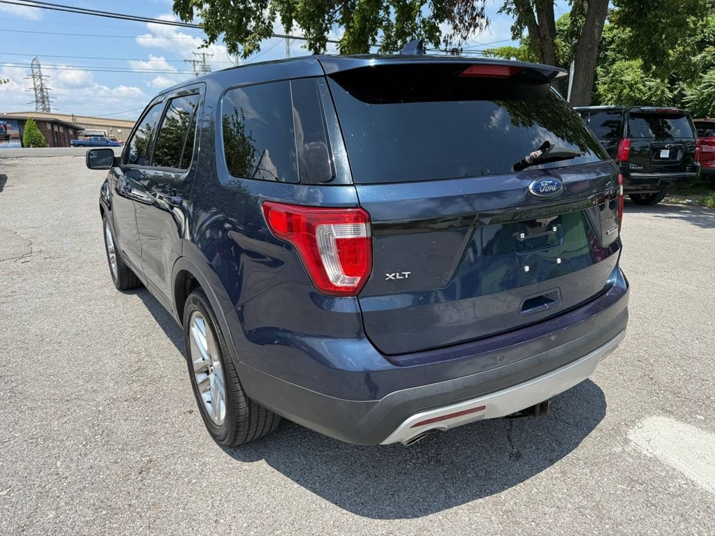 Ford Explorer FWD 4dr XLT 2016