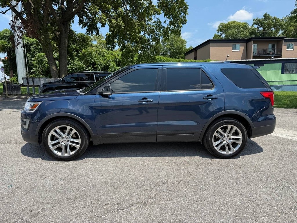 Ford Explorer FWD 4dr XLT 2016