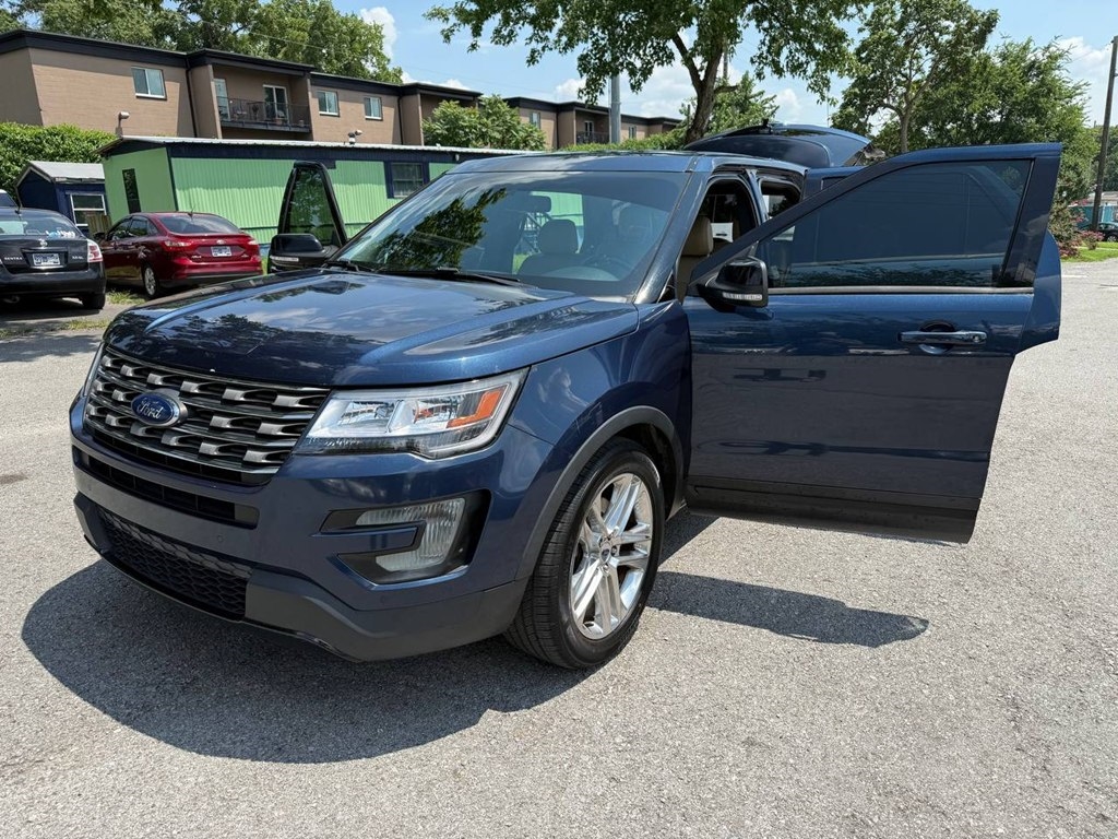 Ford Explorer FWD 4dr XLT 2016