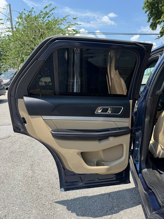 Ford Explorer FWD 4dr XLT 2016