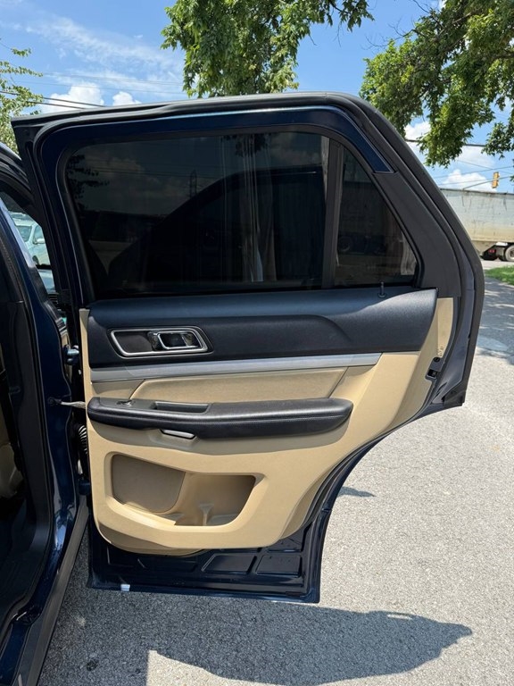 Ford Explorer FWD 4dr XLT 2016