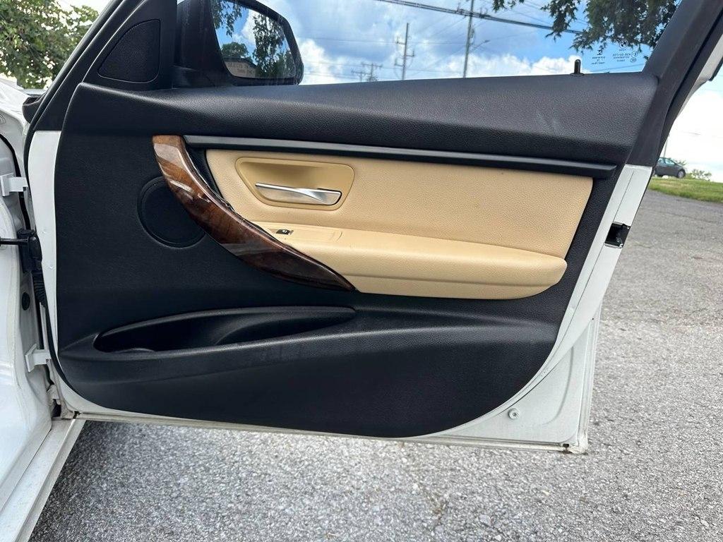 BMW 3 Series 320i Sedan South Africa 2017