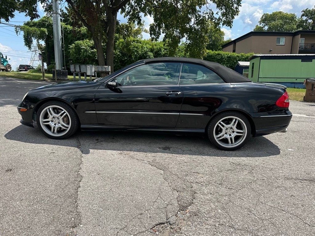Mercedes-Benz CLK-Class 2dr Cabriolet 5.5L 2008