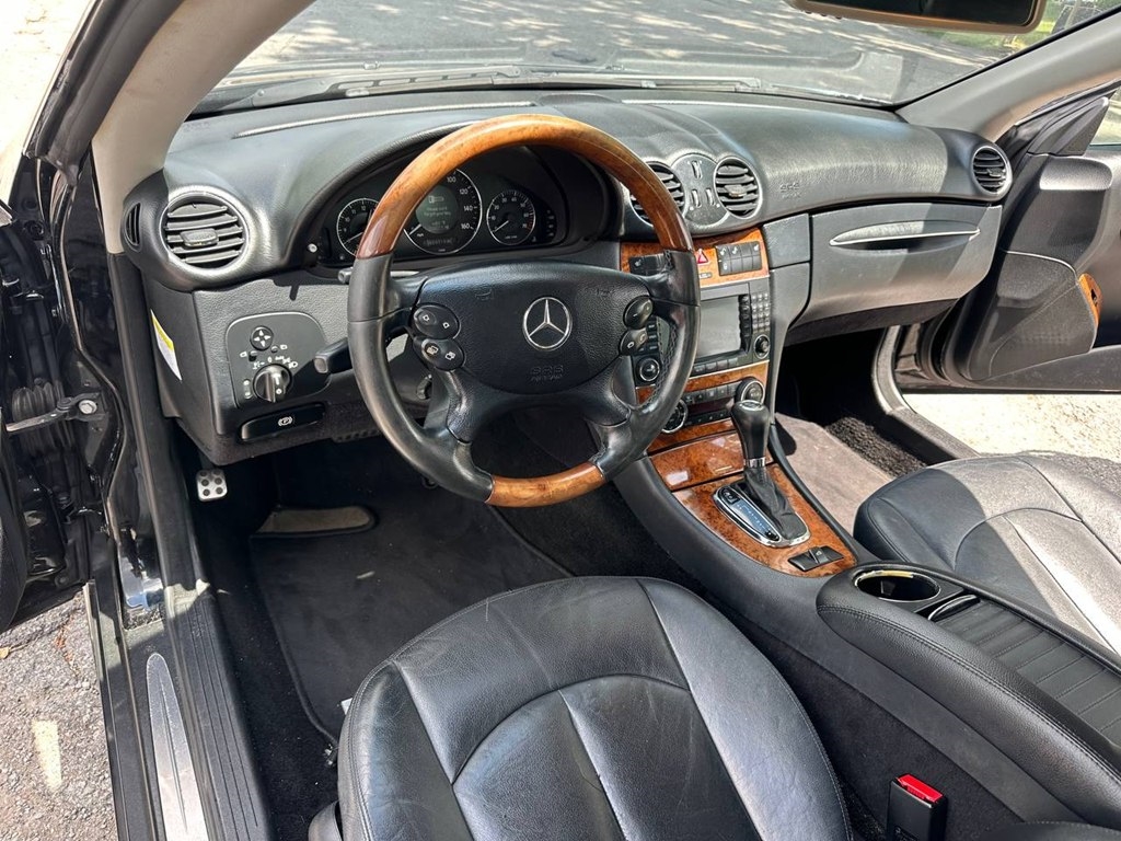 Mercedes-Benz CLK-Class 2dr Cabriolet 5.5L 2008