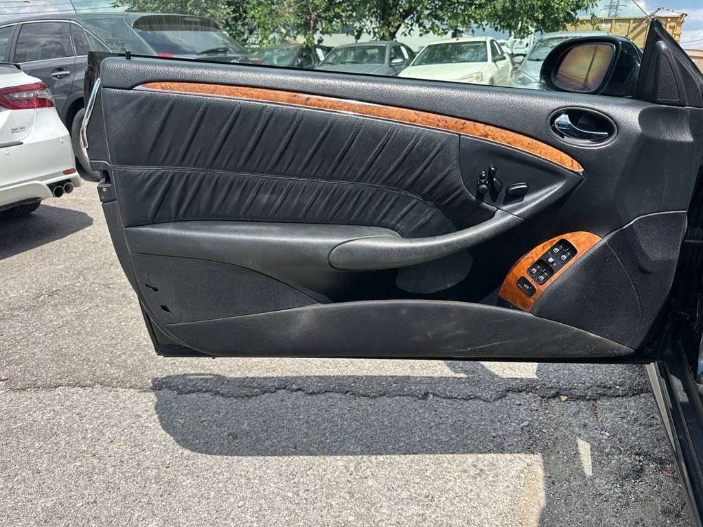 Mercedes-Benz CLK-Class 2dr Cabriolet 5.5L 2008