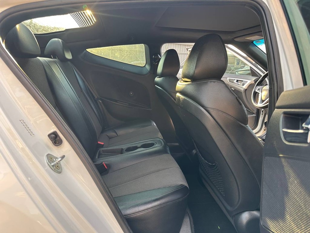 Hyundai Veloster 3dr Cpe Auto 2016