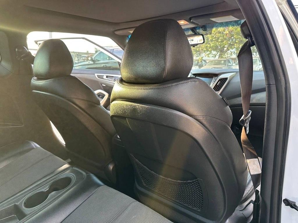 Hyundai Veloster 3dr Cpe Auto 2016