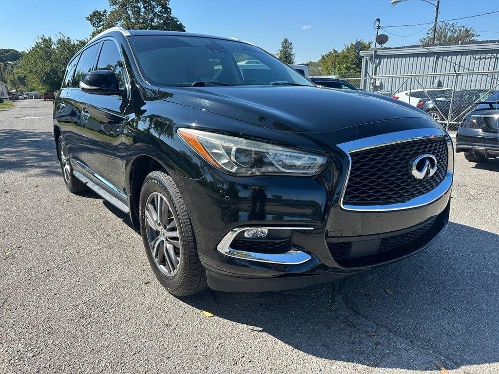 Infiniti QX60 2019.5 LUXE FWD 2019