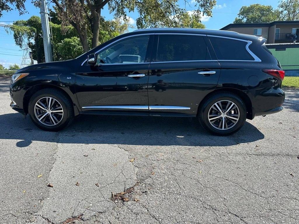 Infiniti QX60 2019.5 LUXE FWD 2019