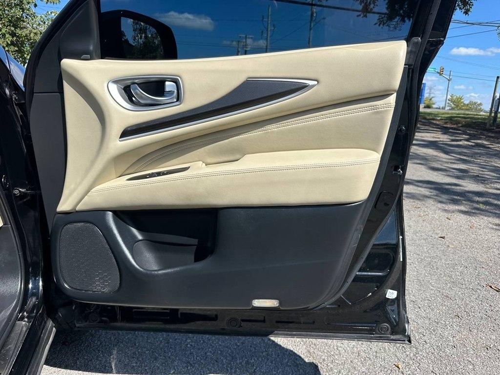Infiniti QX60 2019.5 LUXE FWD 2019