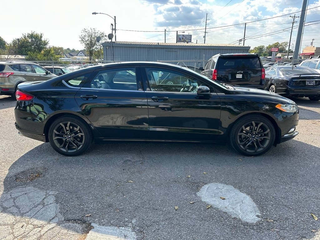 Ford Fusion SE FWD 2018
