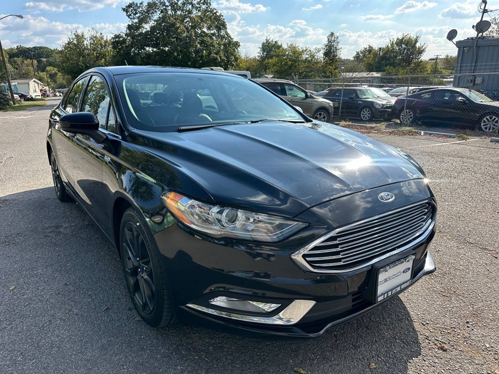 Ford Fusion SE FWD 2018