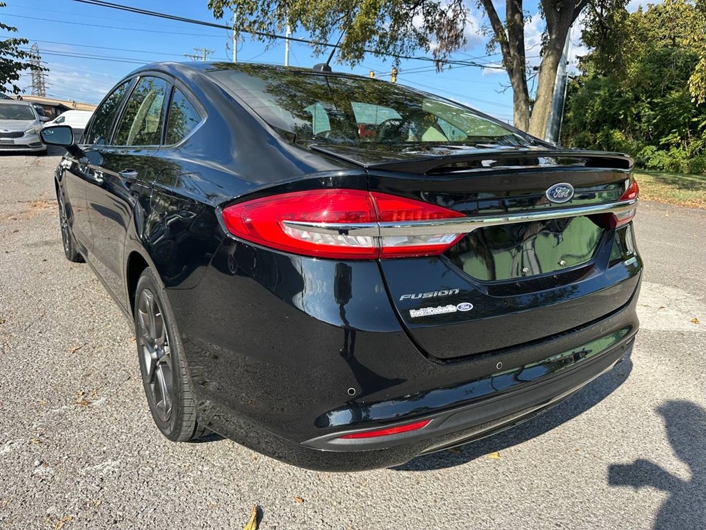 Ford Fusion SE FWD 2018