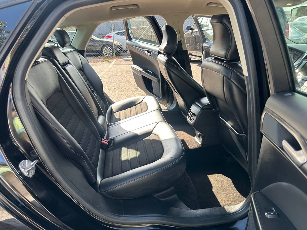 Ford Fusion SE FWD 2018